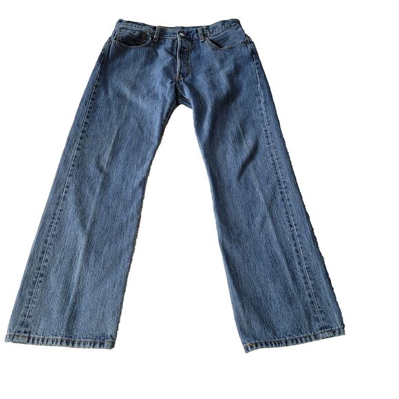 Levis Mens 501 Jeans 34x32 Button Fly Original Denim Button Fly Classic Rise - Picture 1 of 14
